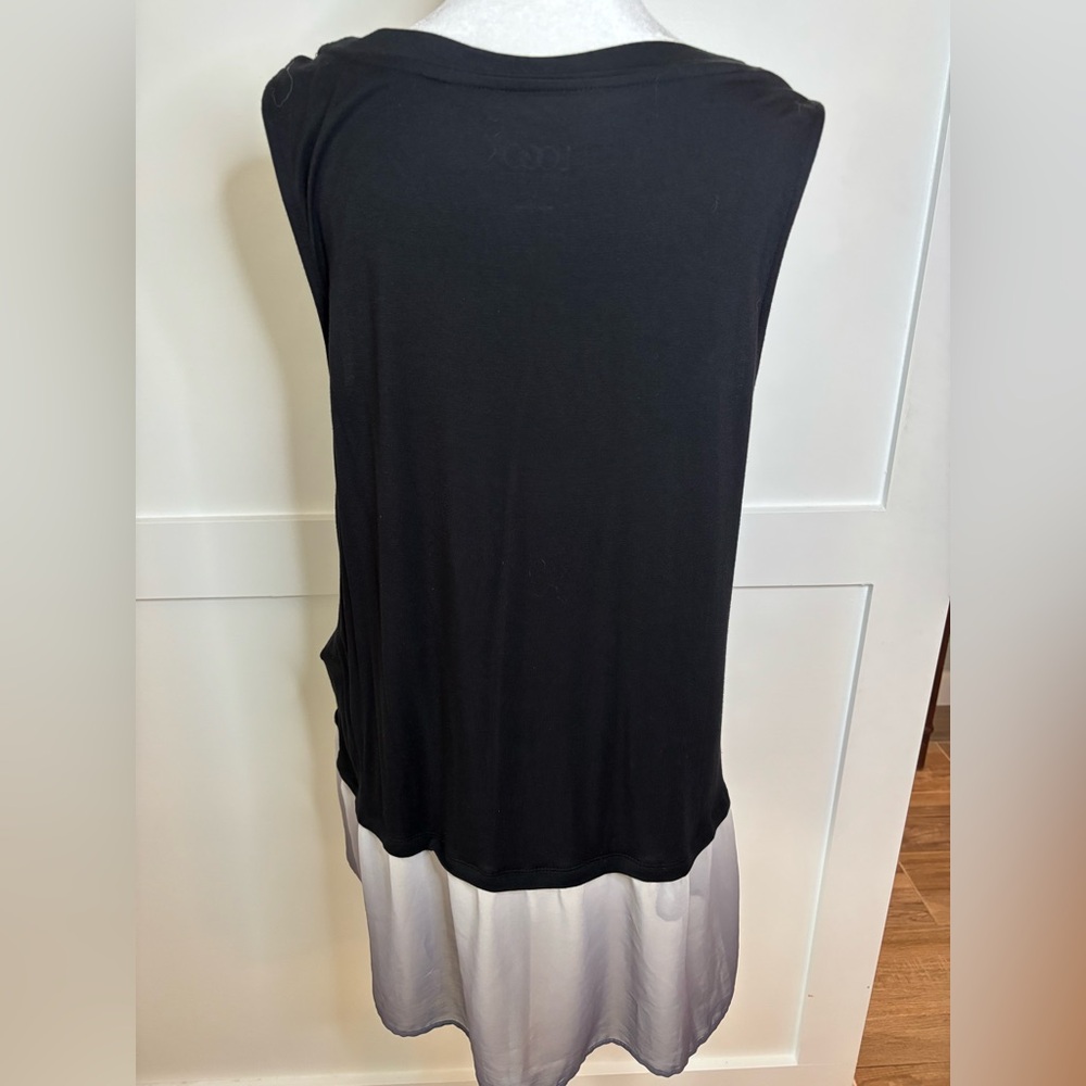 LOGO by Lori Goldstein Black and Gray Tank Top size large - Picture 2 of 3